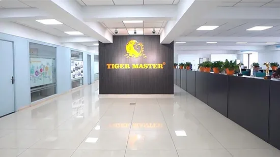 Duffel Bags Microfiber Backing Portfolio Folder Watch Pillow Fabric Imitation PU Split Leather Black Garment Leather Shoes